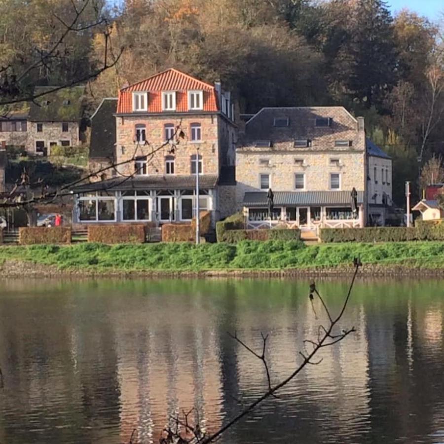Logis Le P'Tit Rouillon Au Rythme De La Meuse Appartement Annevoie-Rouillon Buitenkant foto